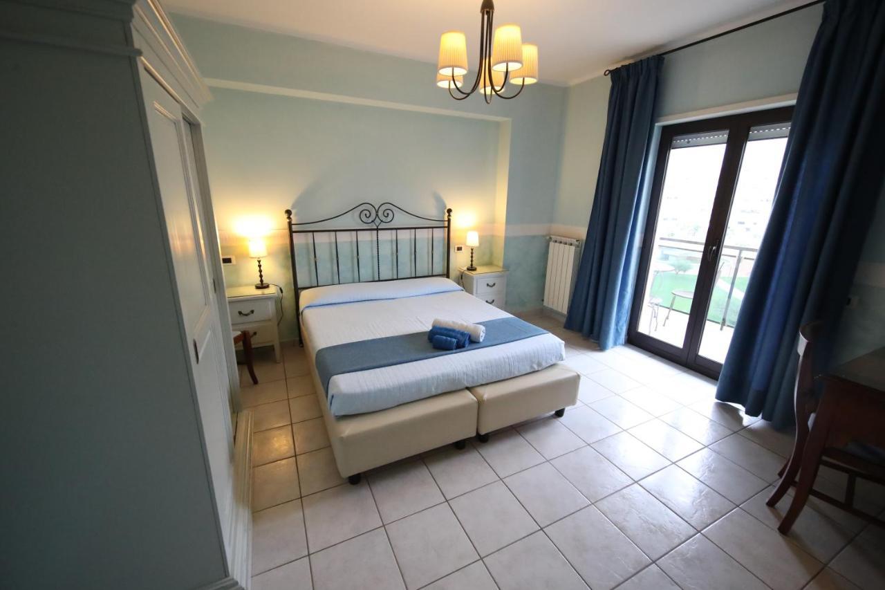 Le Terrazze B&B Formia Exteriér fotografie